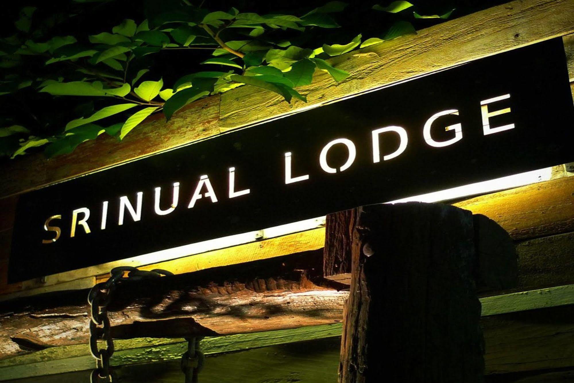 Srinual Lodge Nan Exteriör bild